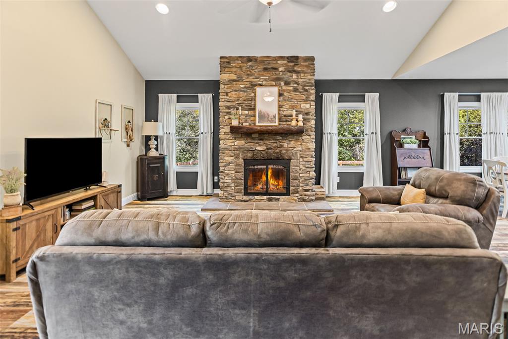 6009 Rolling Hills Lane