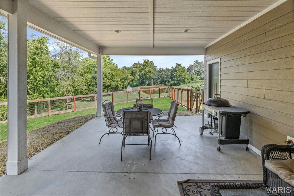 6009 Rolling Hills Lane