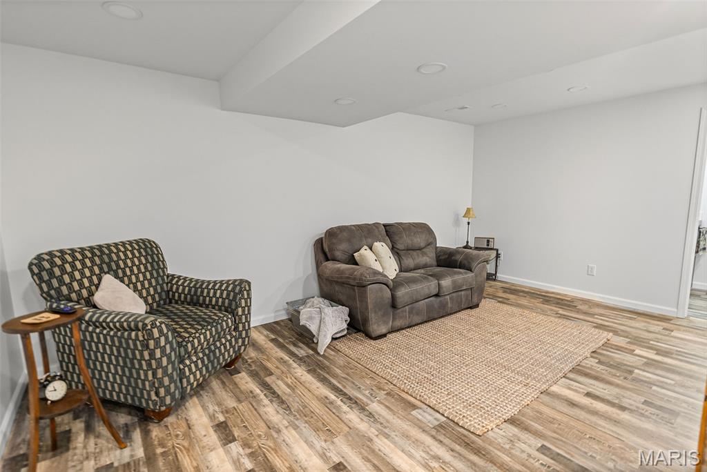 6009 Rolling Hills Lane