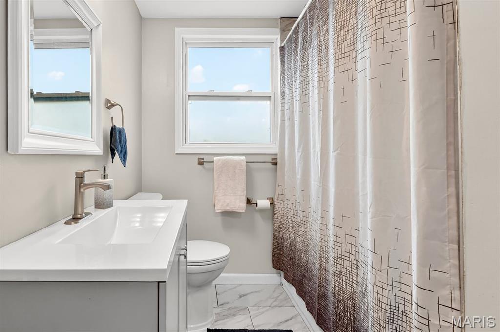 8431 Midland Boulevard