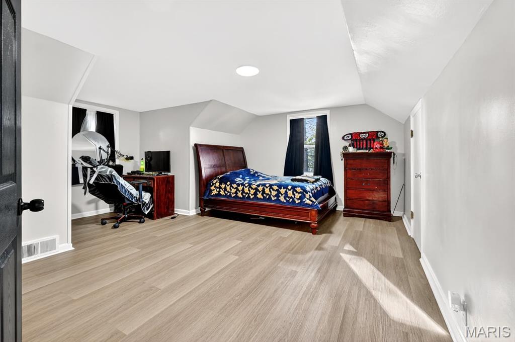 8431 Midland Boulevard