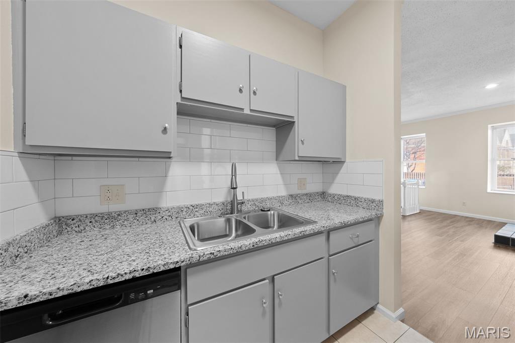 4319 Lindell Boulevard Unit: A
