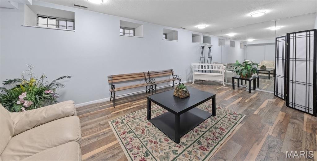 4319 Lindell Boulevard Unit: A