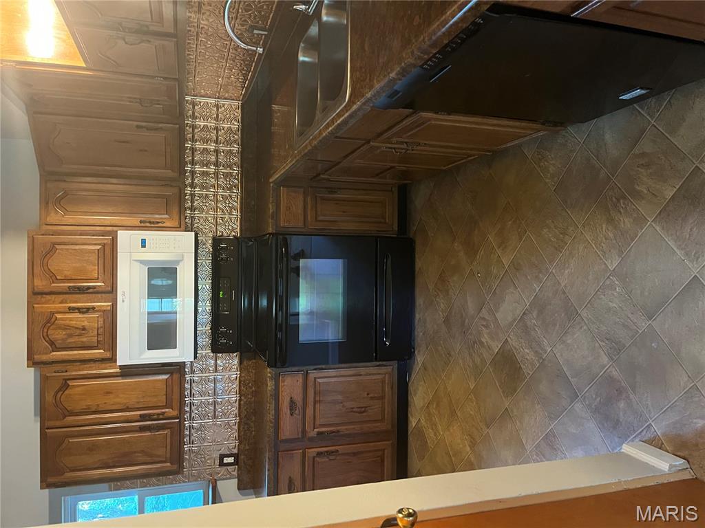 141 S 35th Street