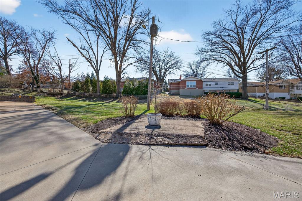 7908 Camelot Lane Unit: 4