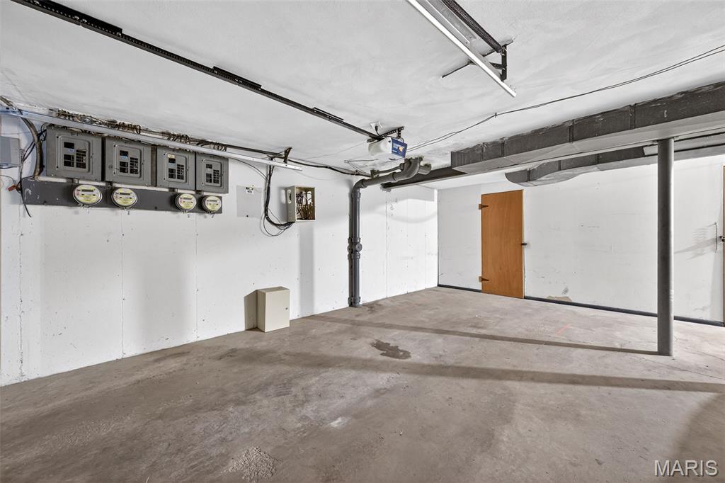 7908 Camelot Lane Unit: 4