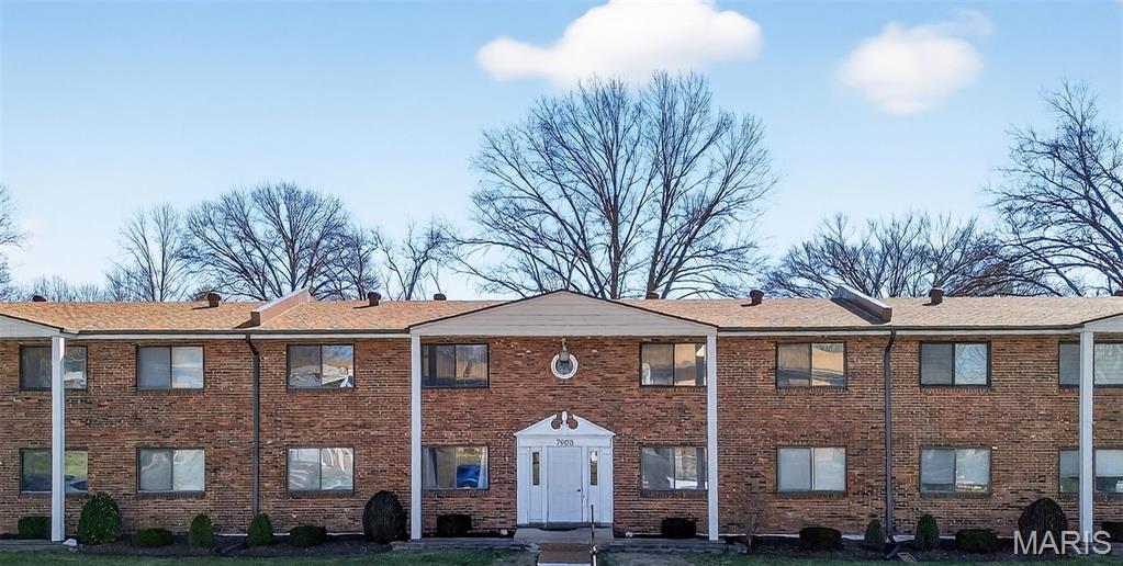 7908 Camelot Lane Unit: 4