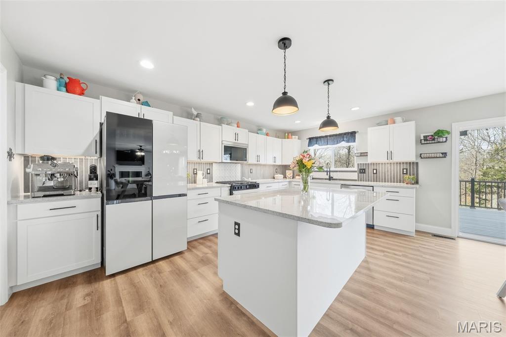 4825 Sierra View Place