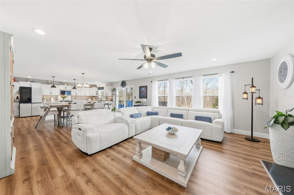 4825 Sierra View Place