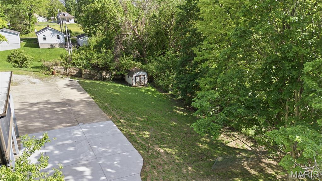 405 W Schaefer Street