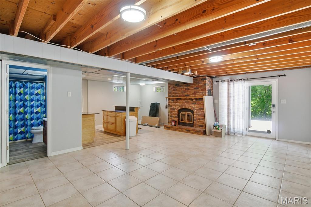 405 W Schaefer Street