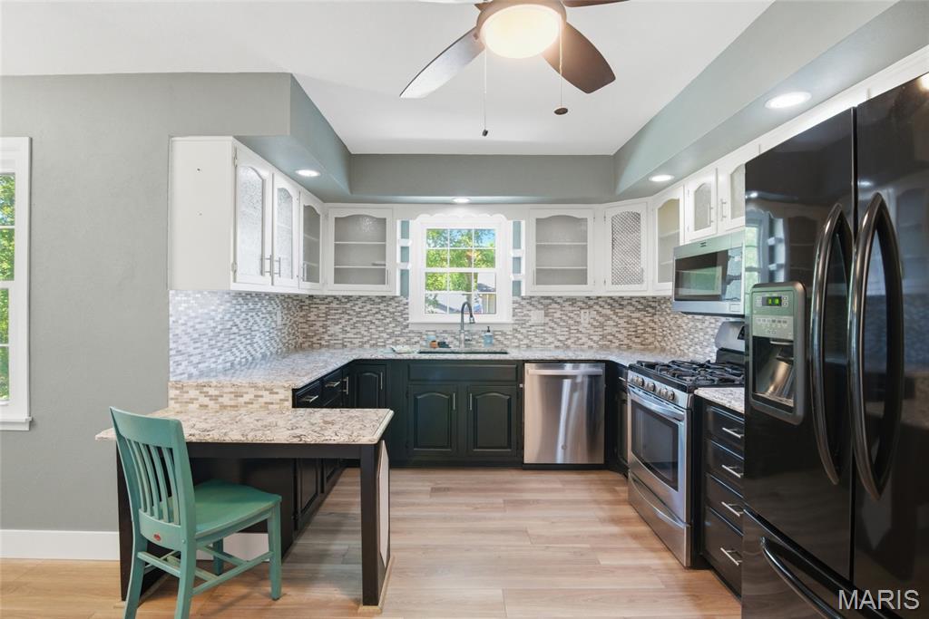 405 W Schaefer Street