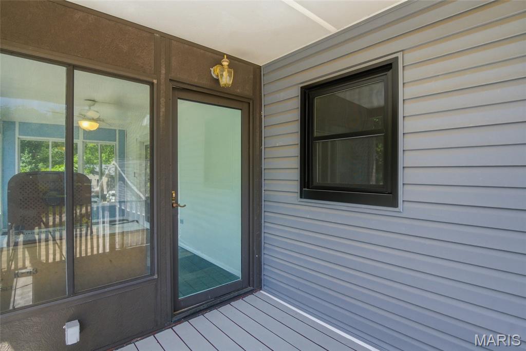 405 W Schaefer Street