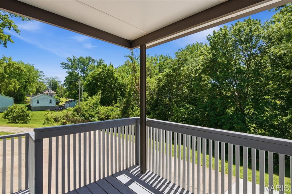 405 W Schaefer Street