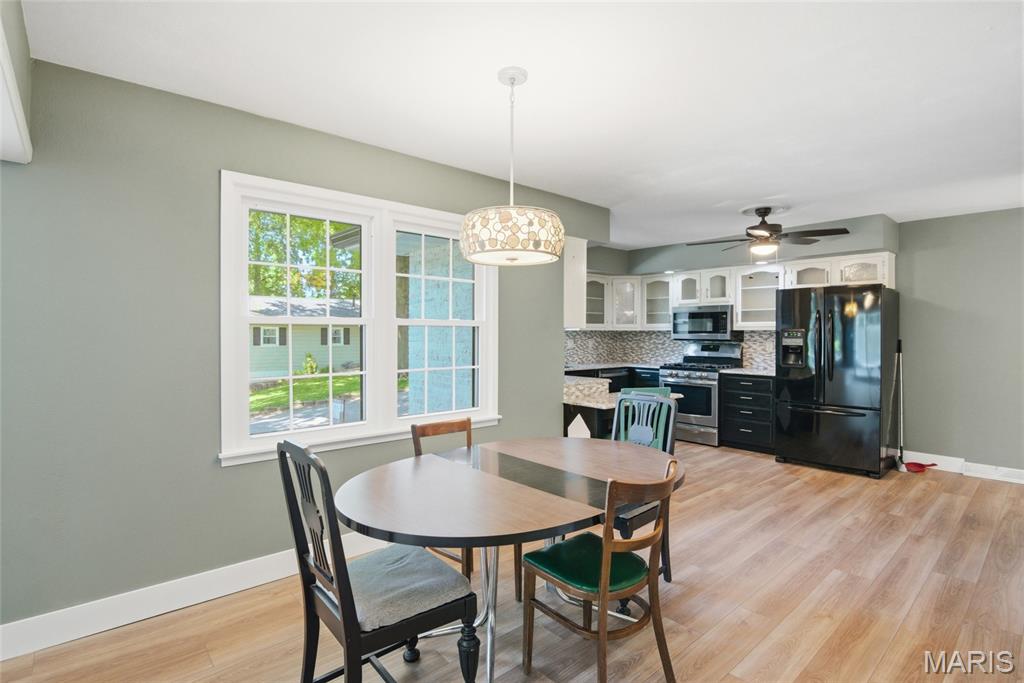 405 W Schaefer Street