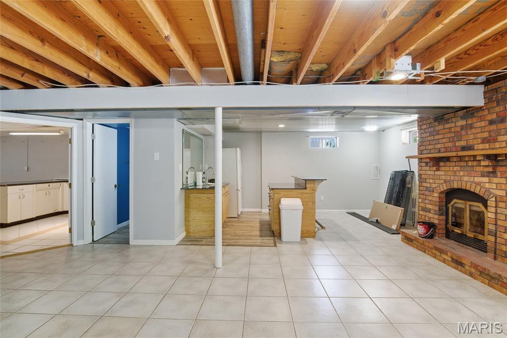 405 W Schaefer Street