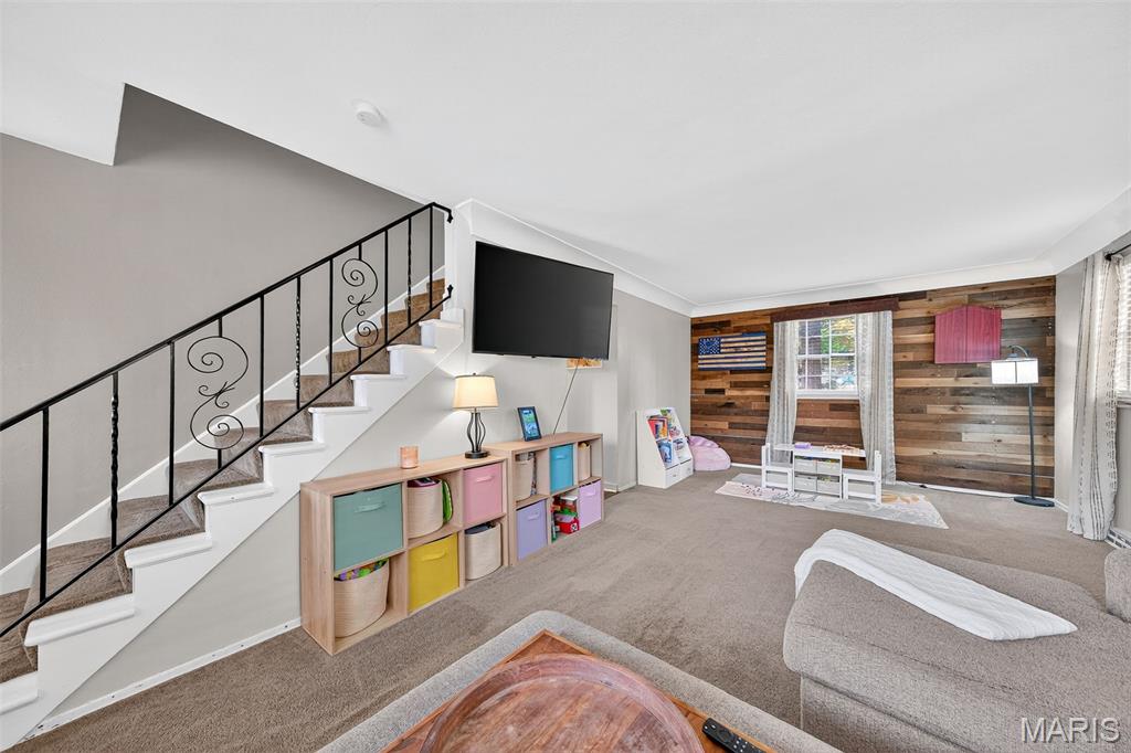 129 Williamsburg Drive