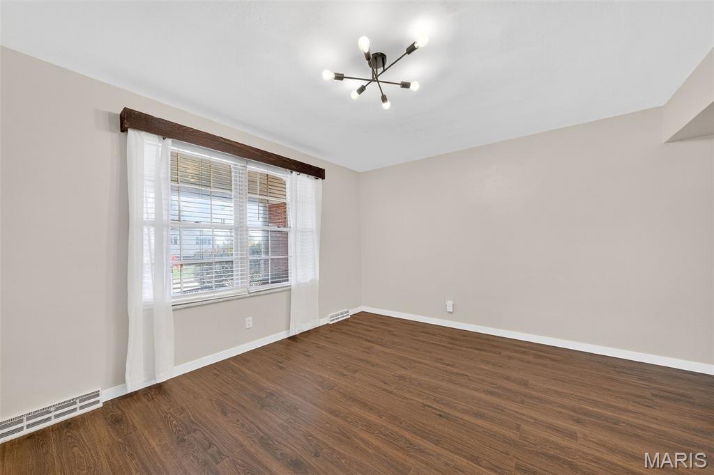 129 Williamsburg Drive