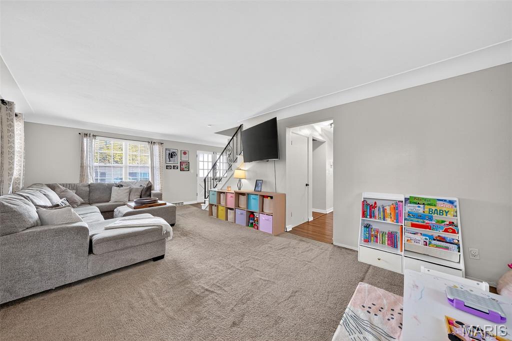 129 Williamsburg Drive