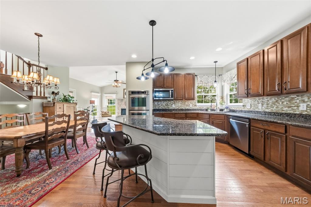 1205 Simeon Drive