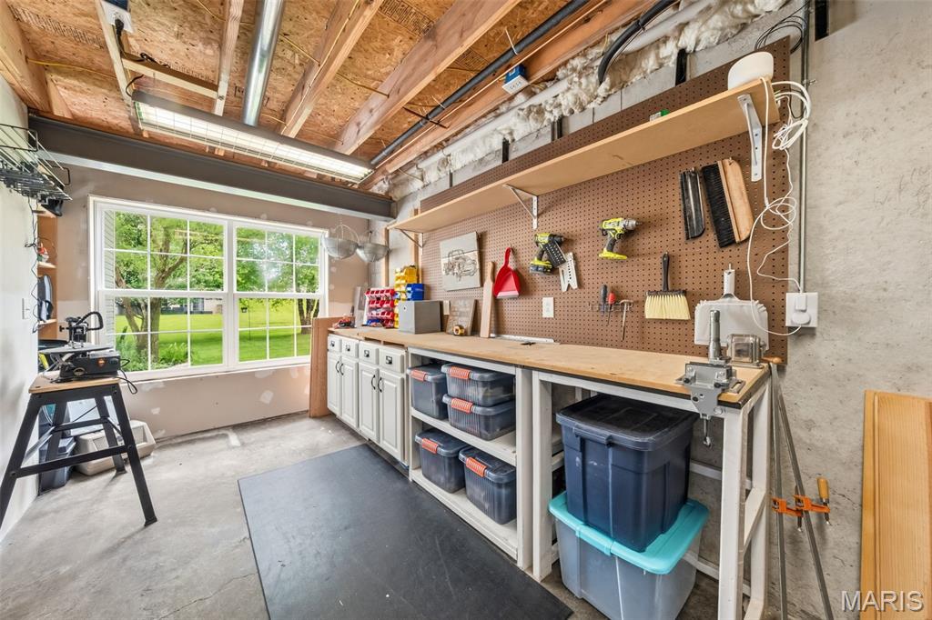 1205 Simeon Drive