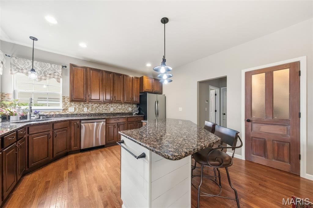 1205 Simeon Drive