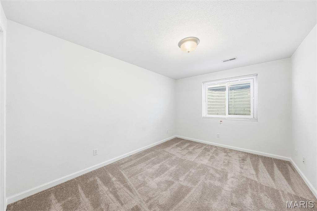 85 Chase Way