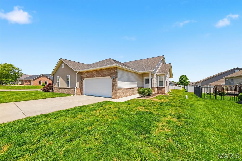 85 Chase Way