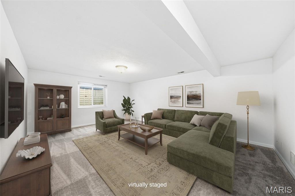 85 Chase Way