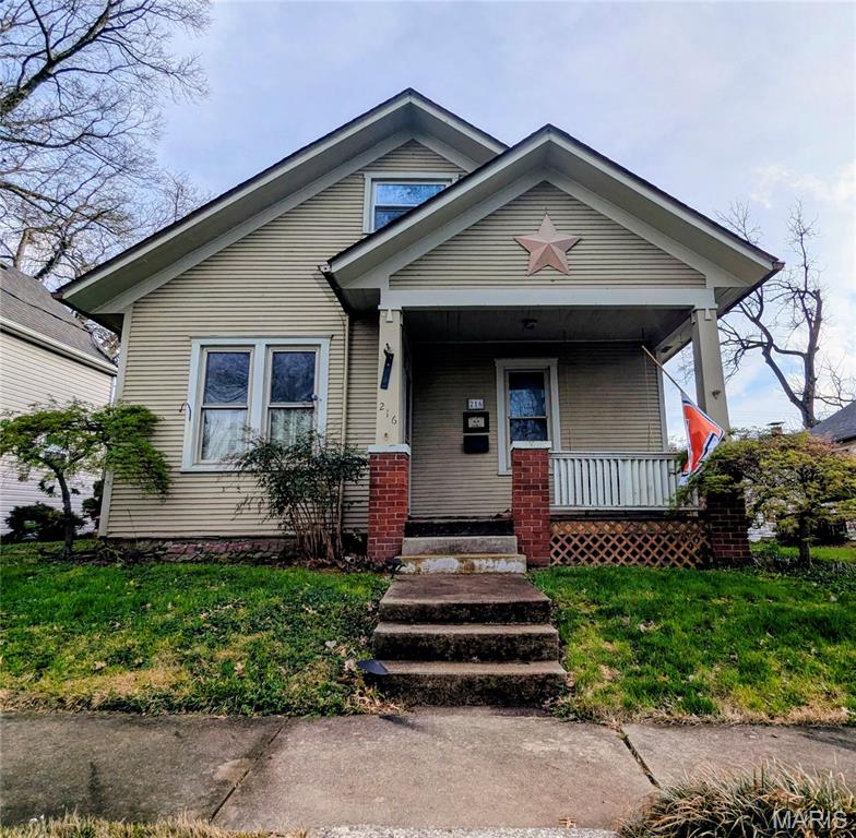 216 W Center Street