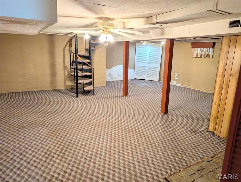 216 W Center Street