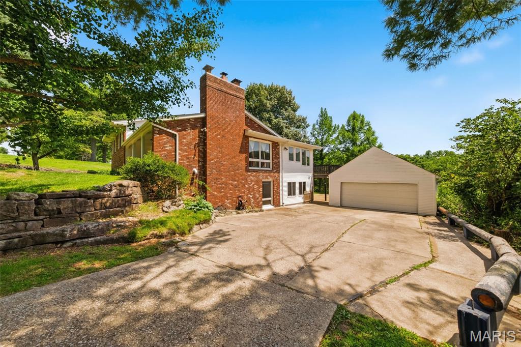 1028 Alco Drive