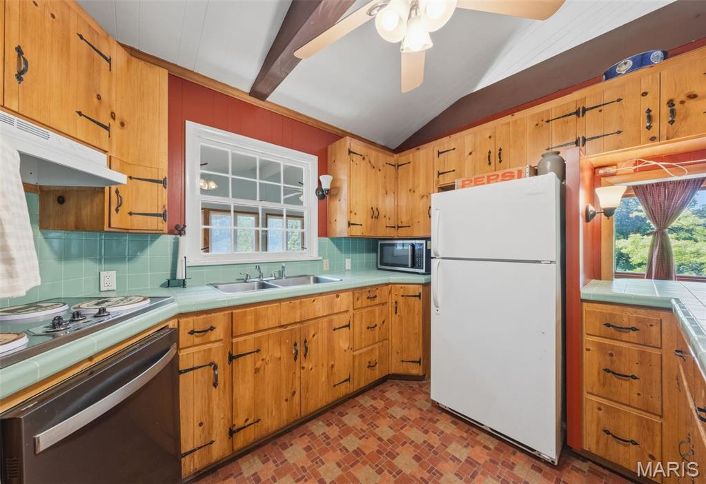 1028 Alco Drive