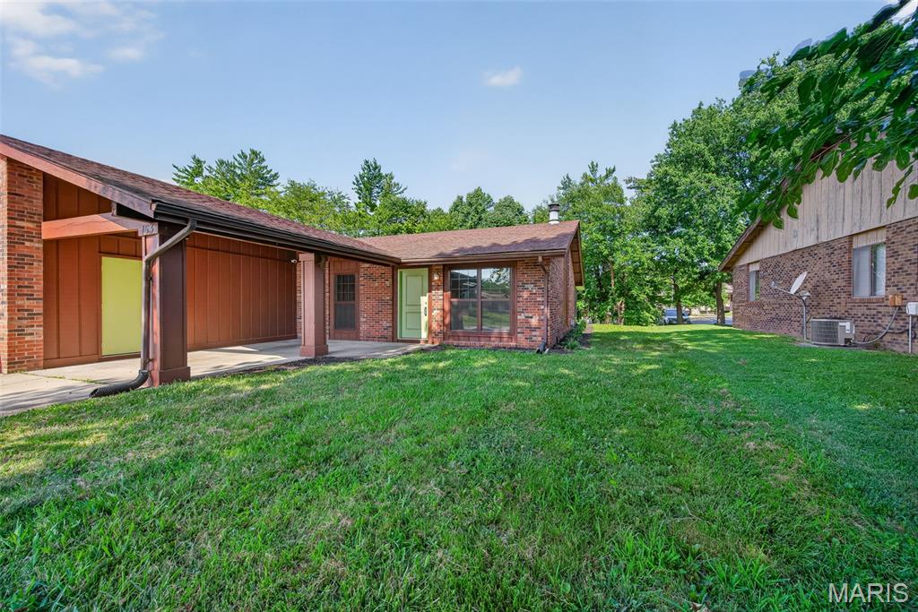 153 Paulette Drive