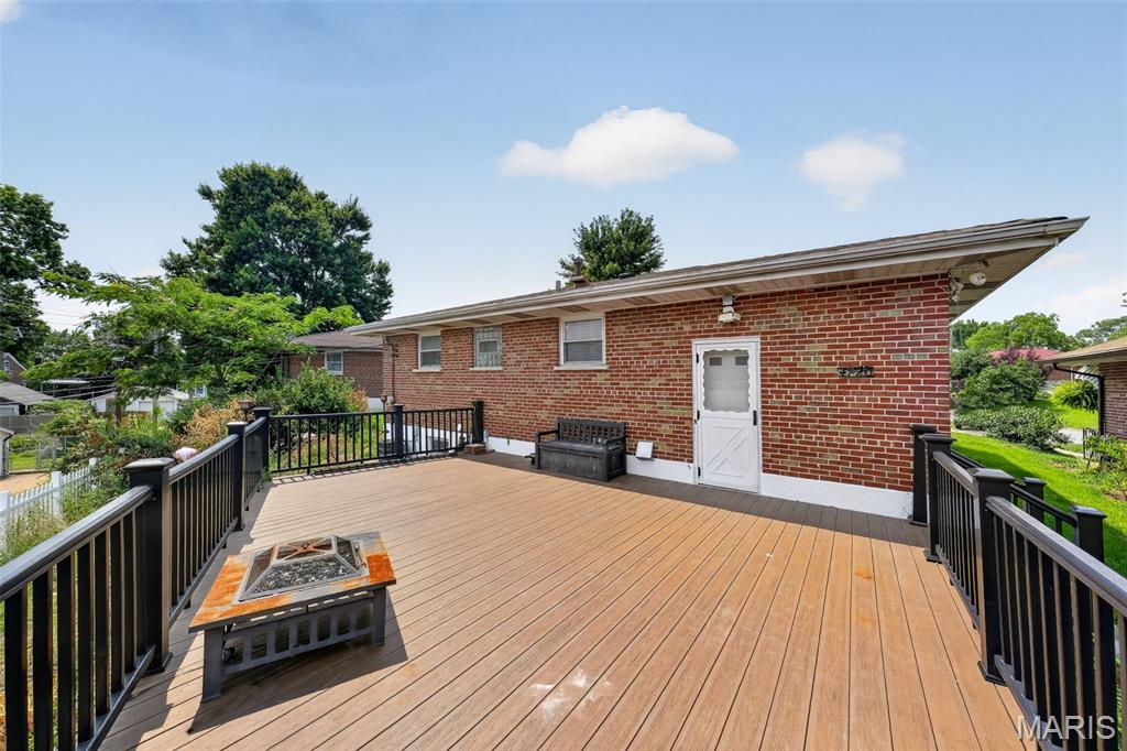 4720 Collins Court