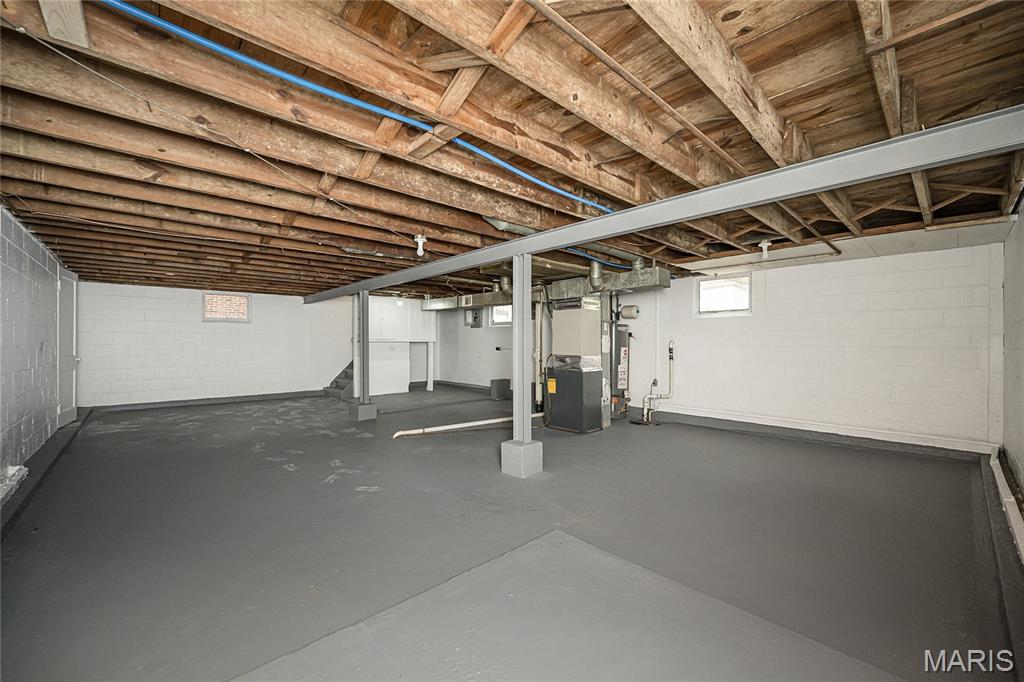 423 Warford Avenue