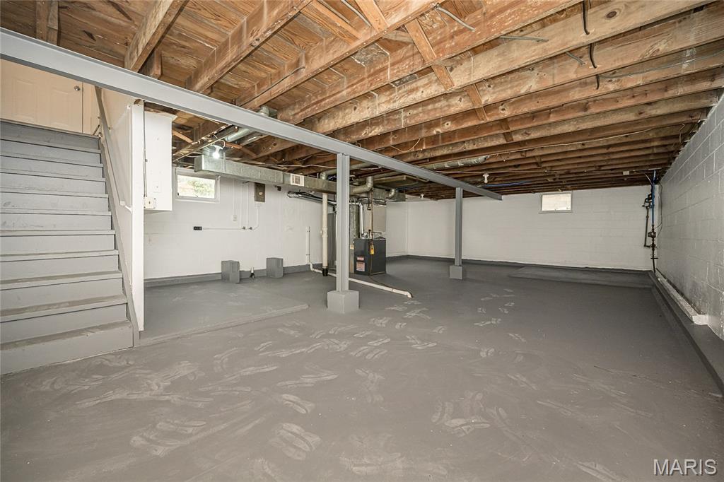 423 Warford Avenue