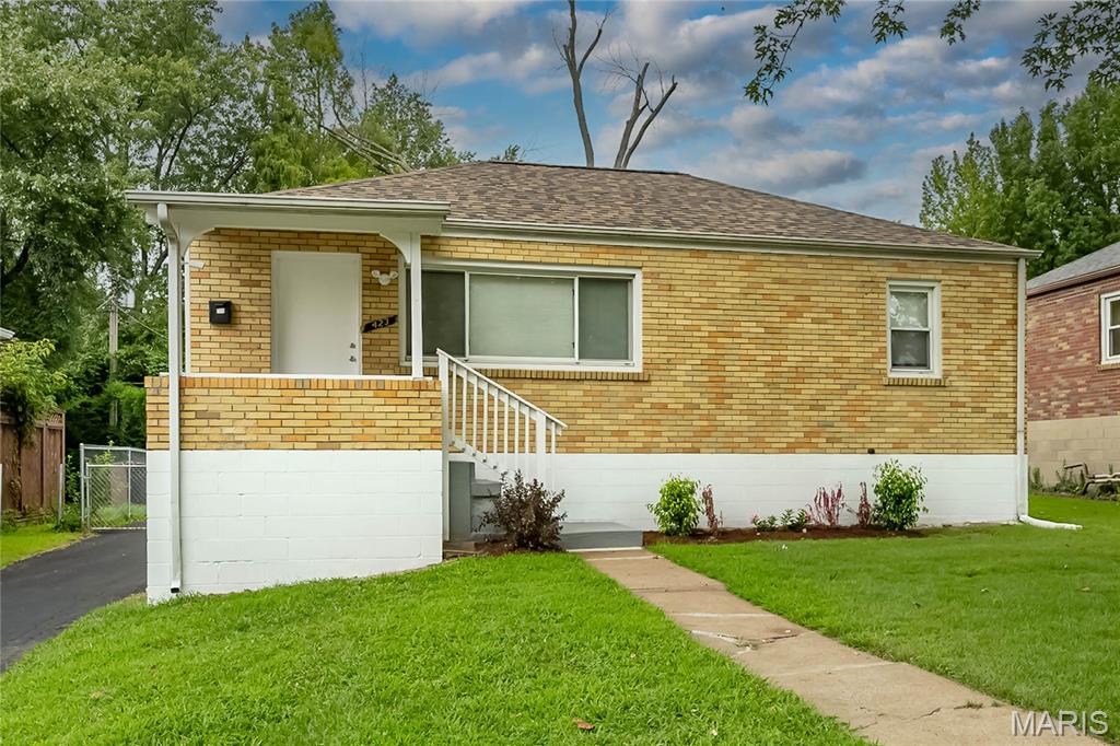 423 Warford Avenue