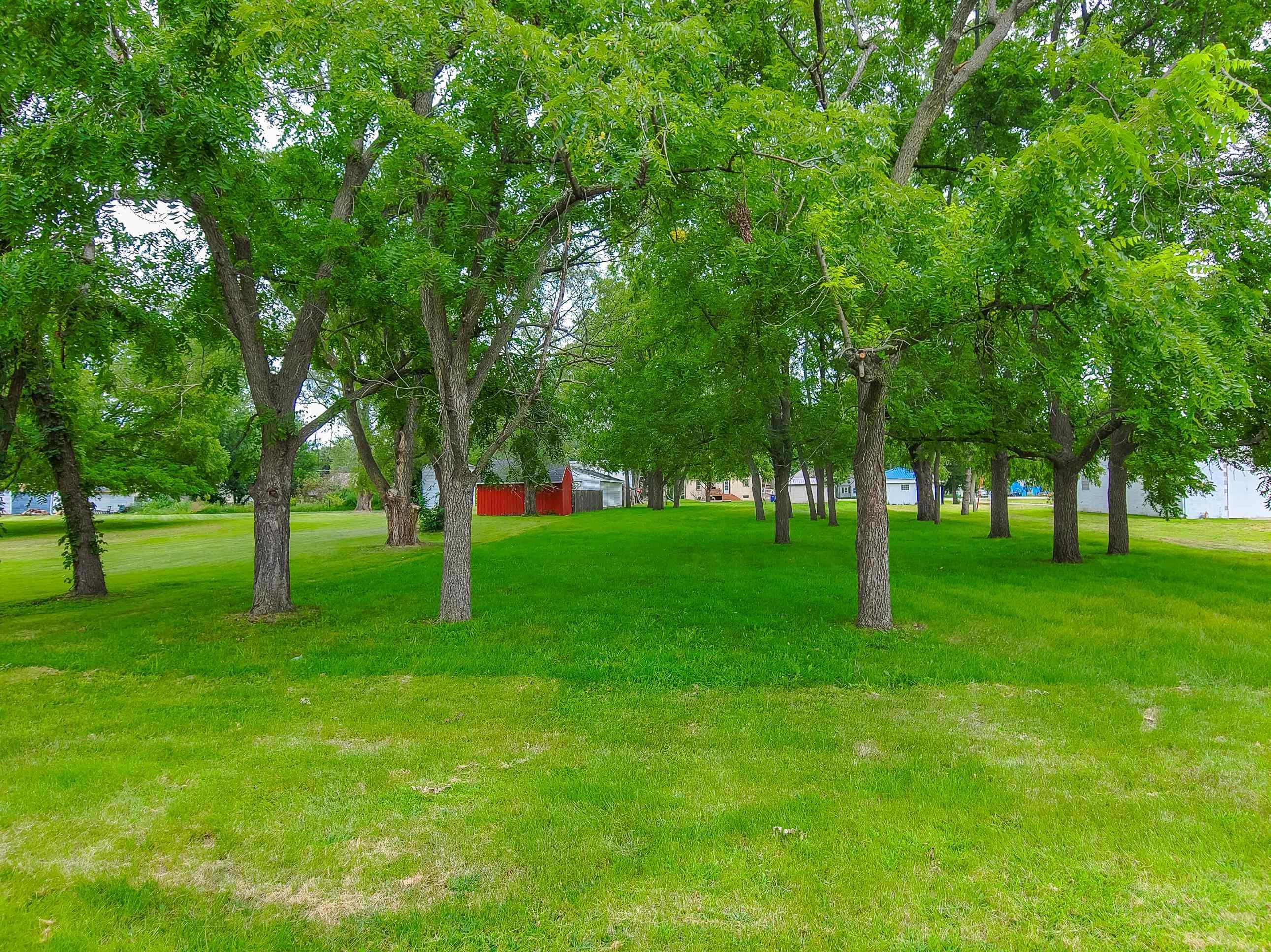 536 Grand Boulevard