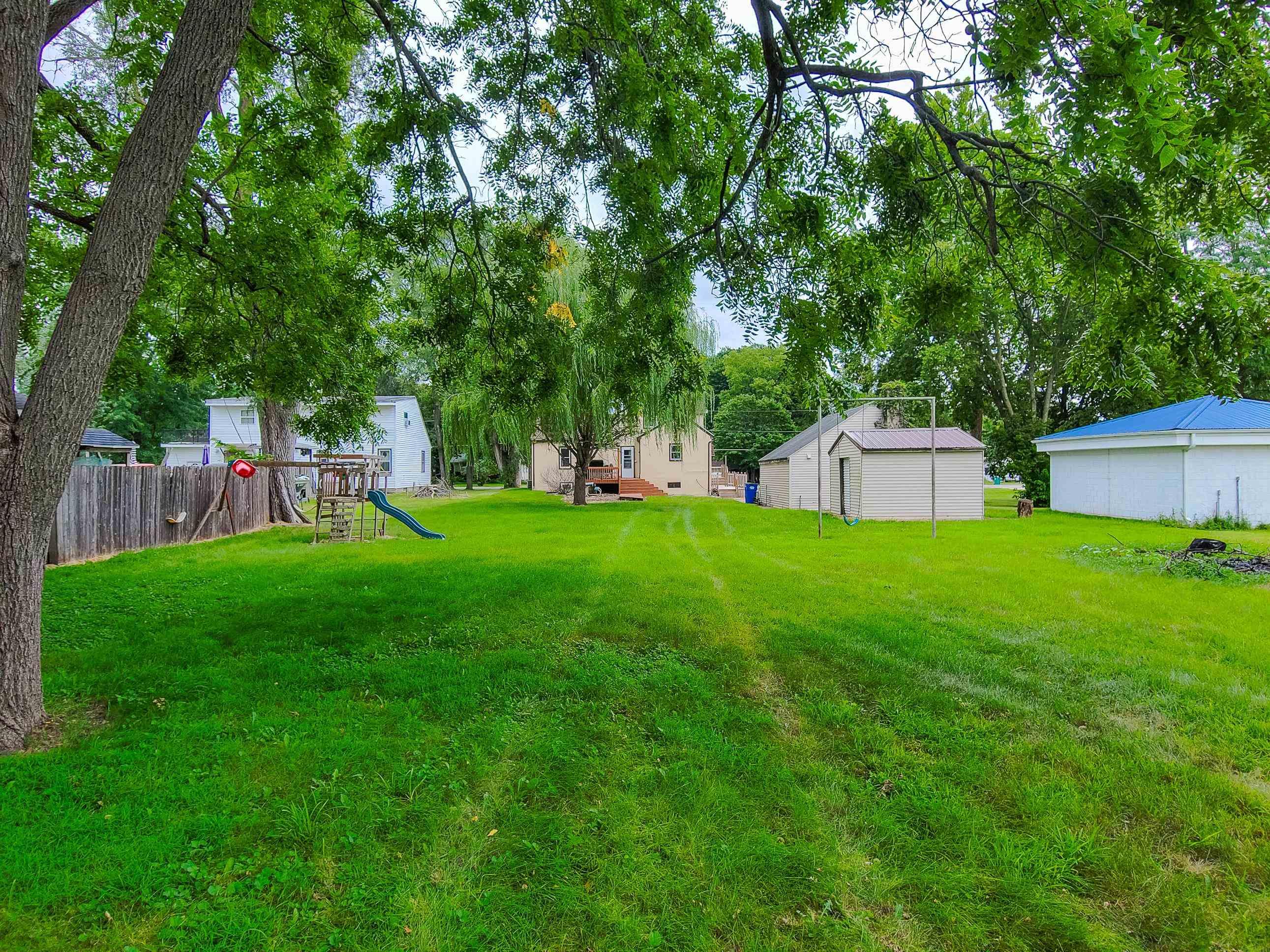 536 Grand Boulevard