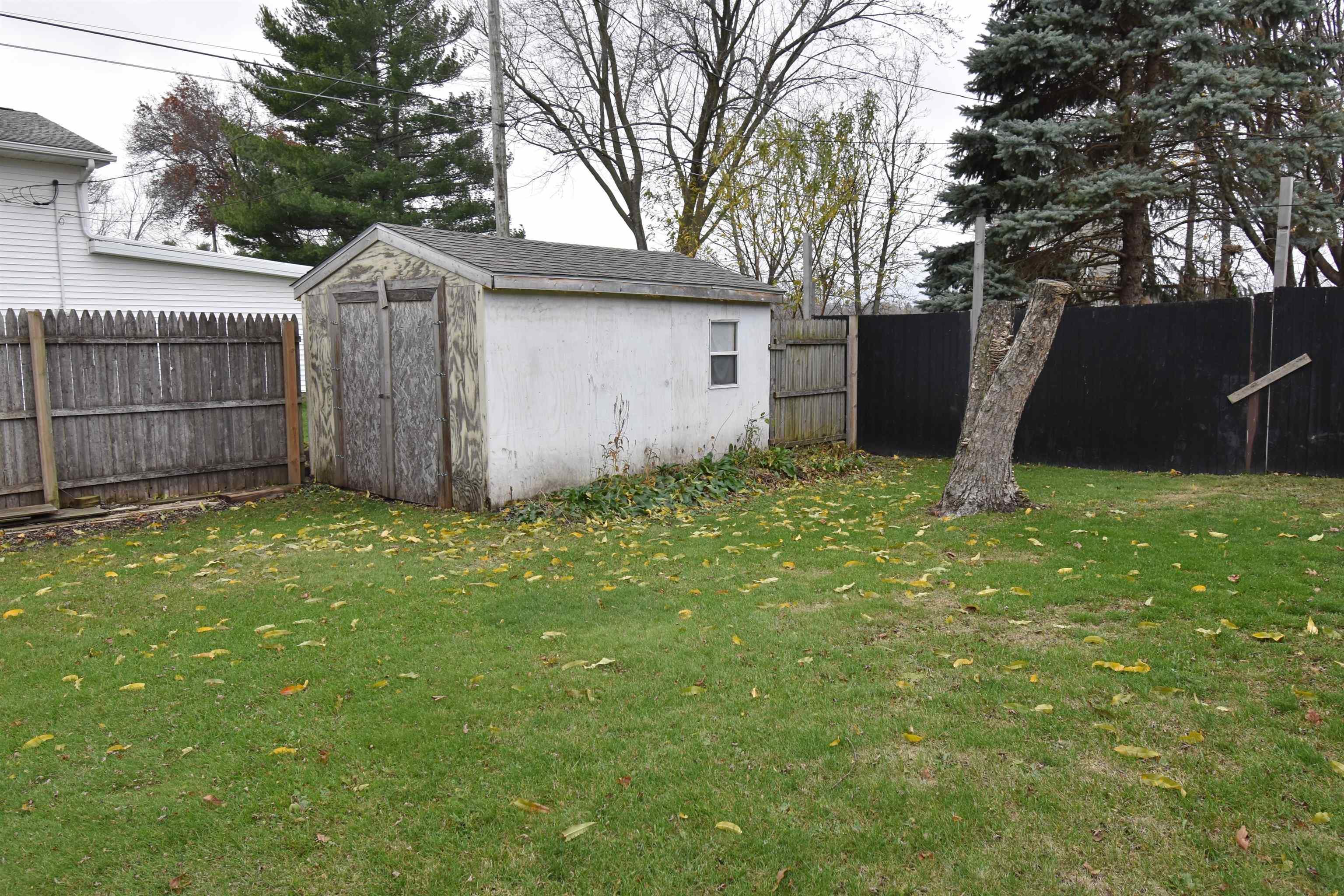 903 9th St. N.W.