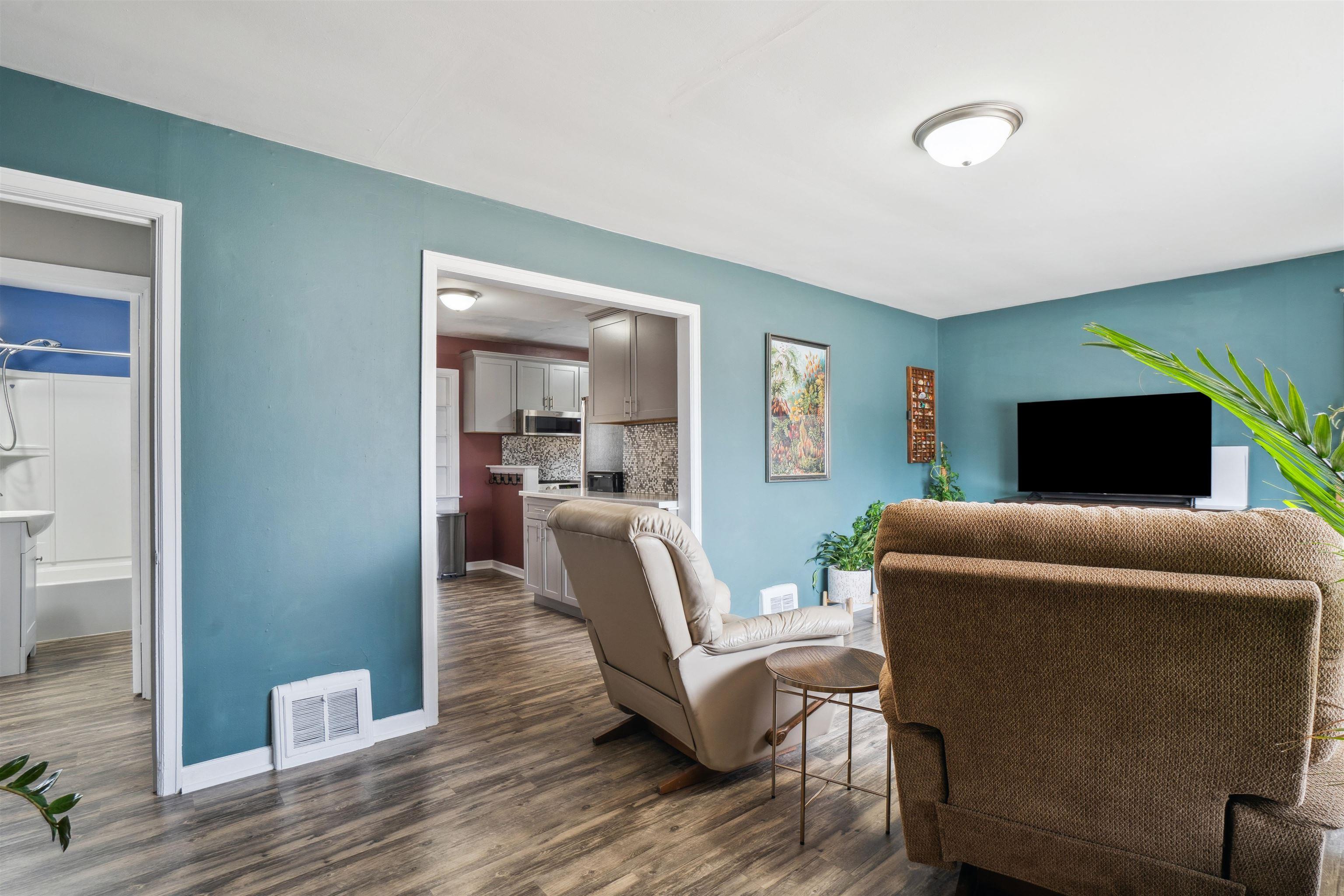 601 NW 8th Avenue