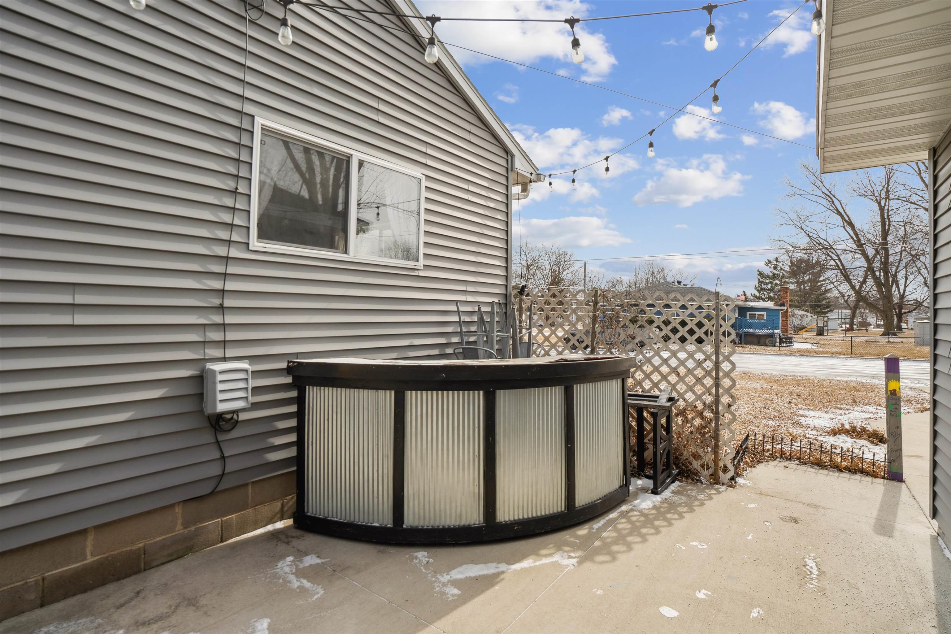 601 NW 8th Avenue
