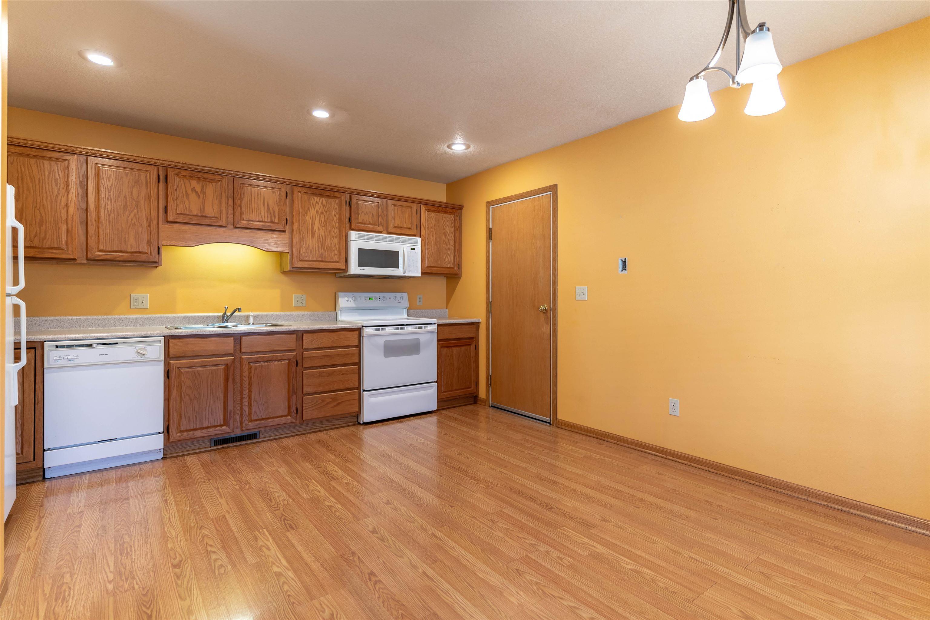 1431 Asbury Lane
