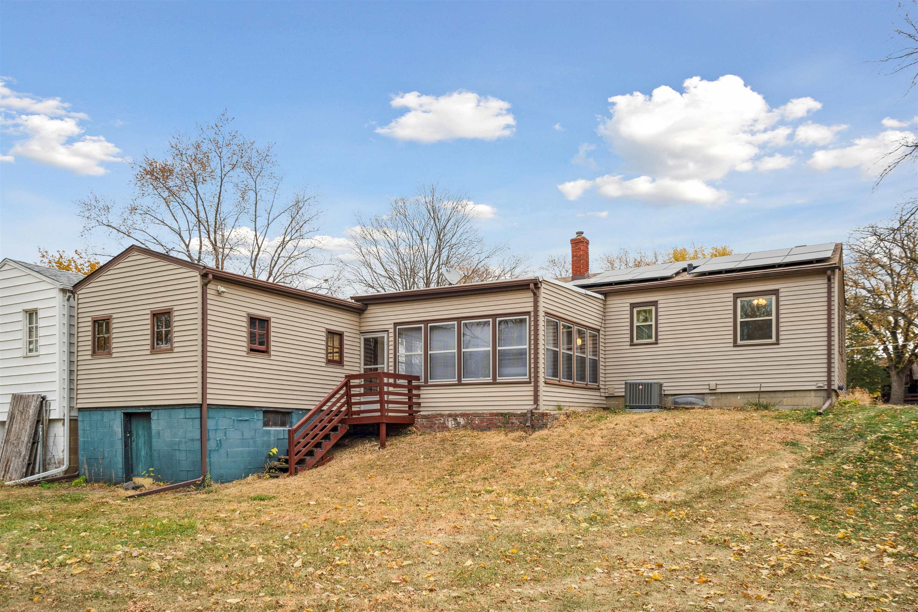 122 S Hackett Road