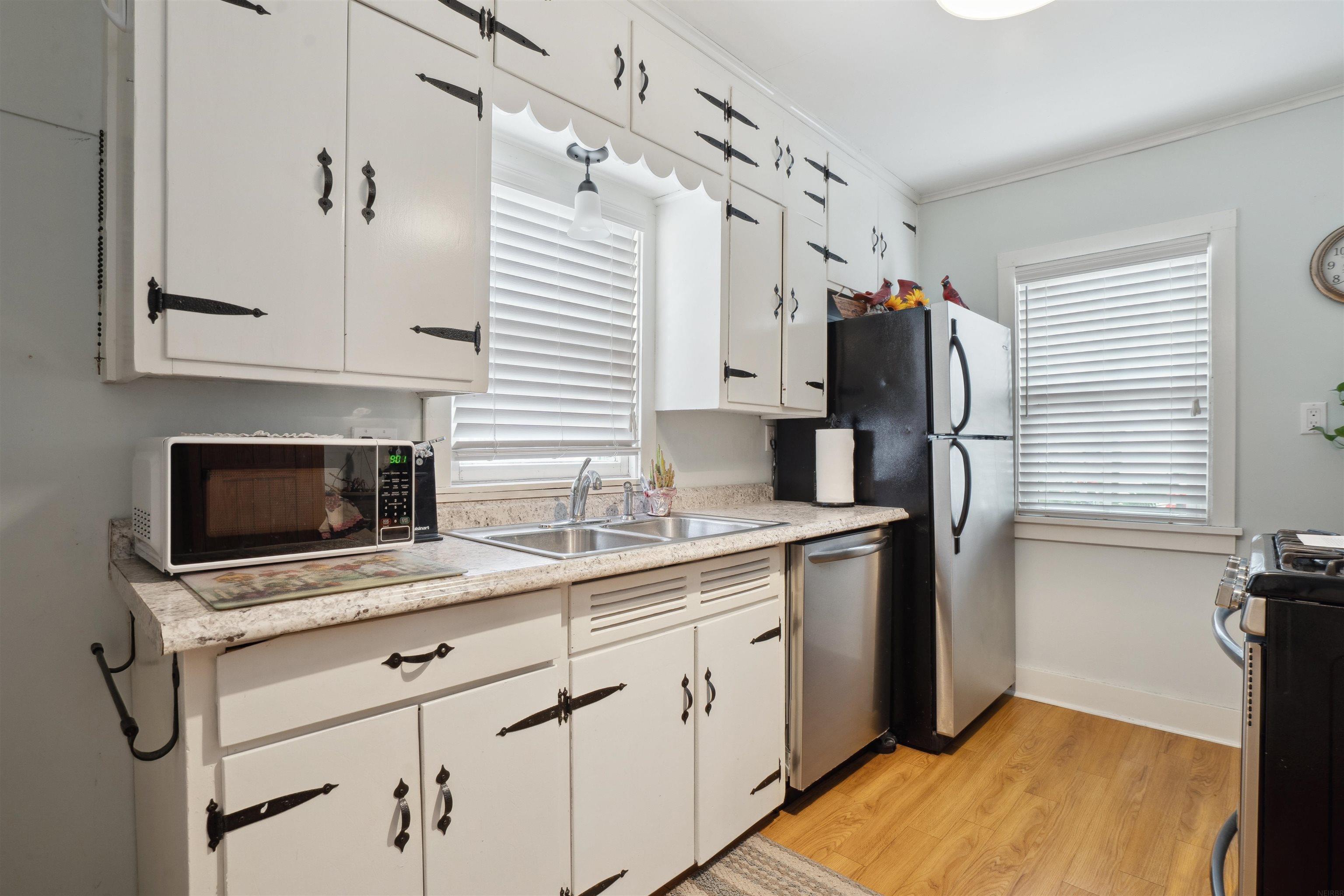 206 NE 4th Street