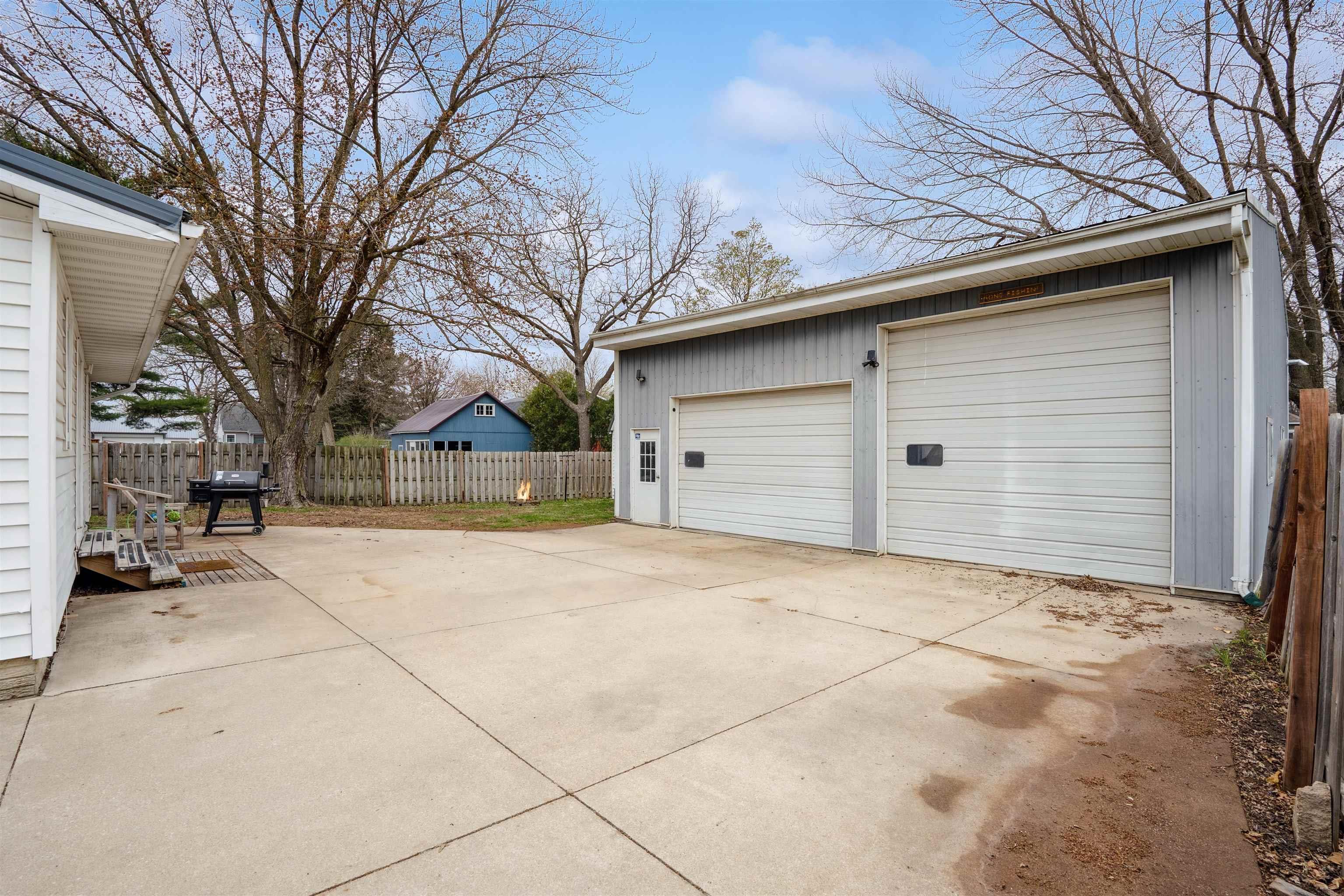 710 SW 4th Street