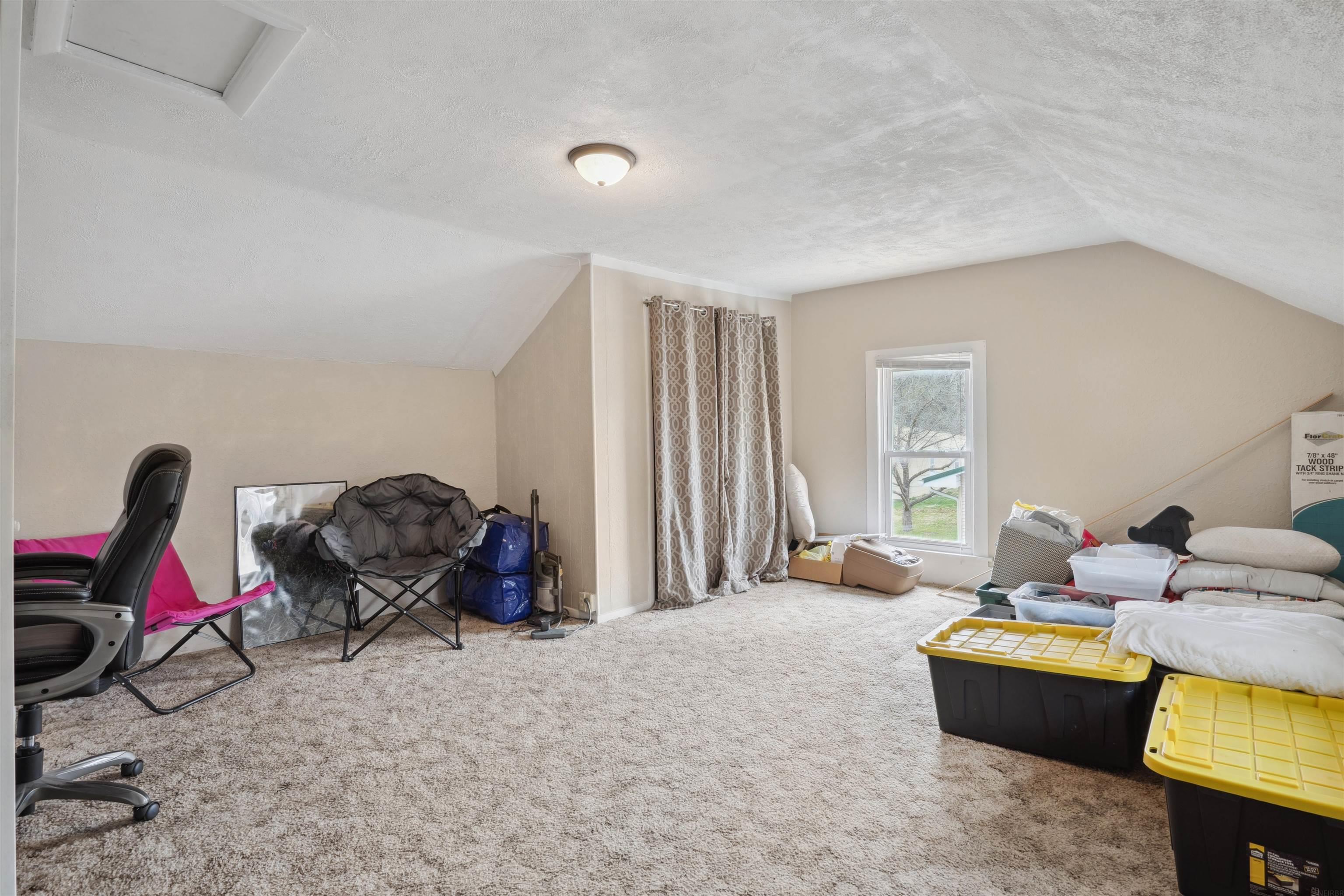 710 SW 4th Street
