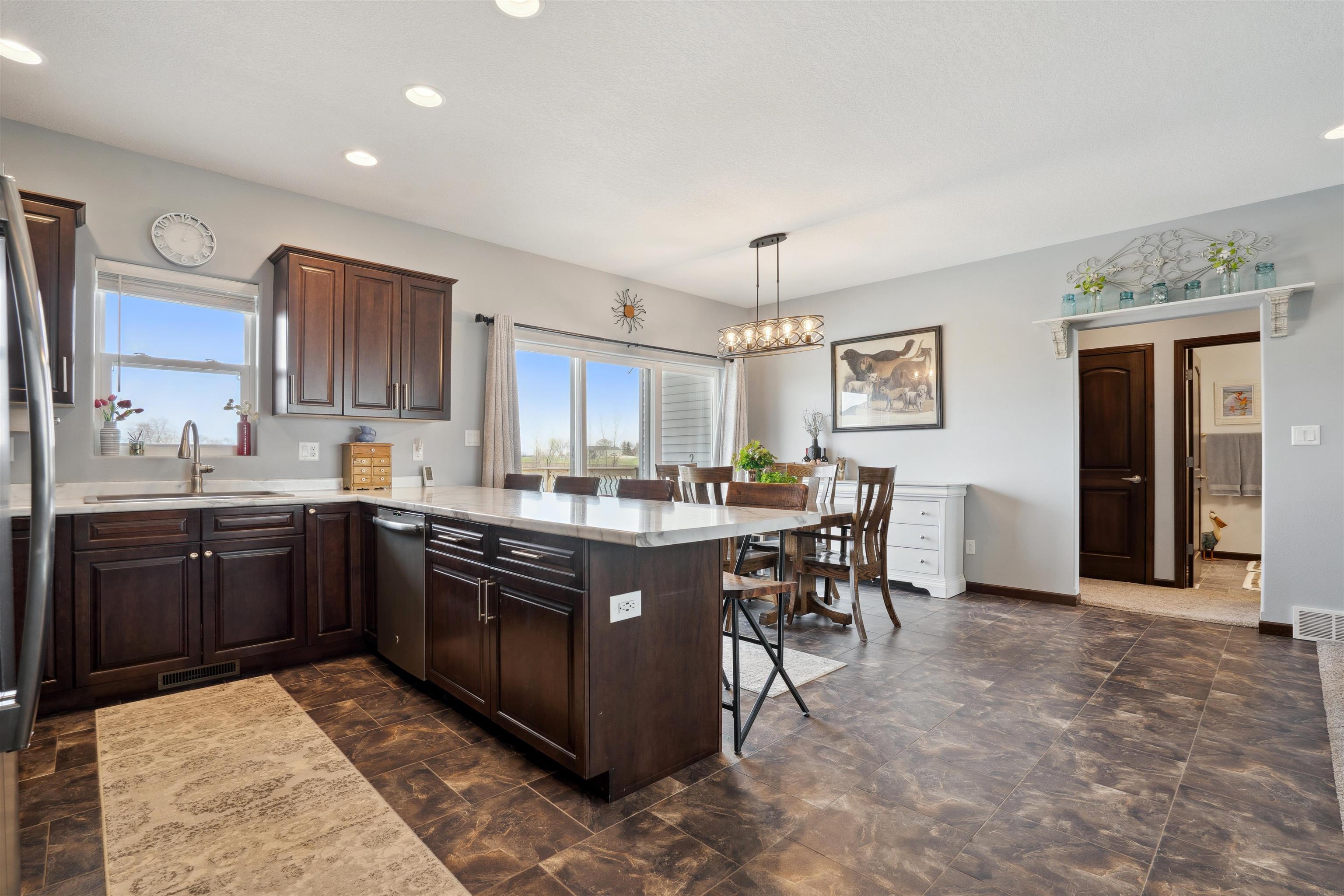 2182 Frost Ave.