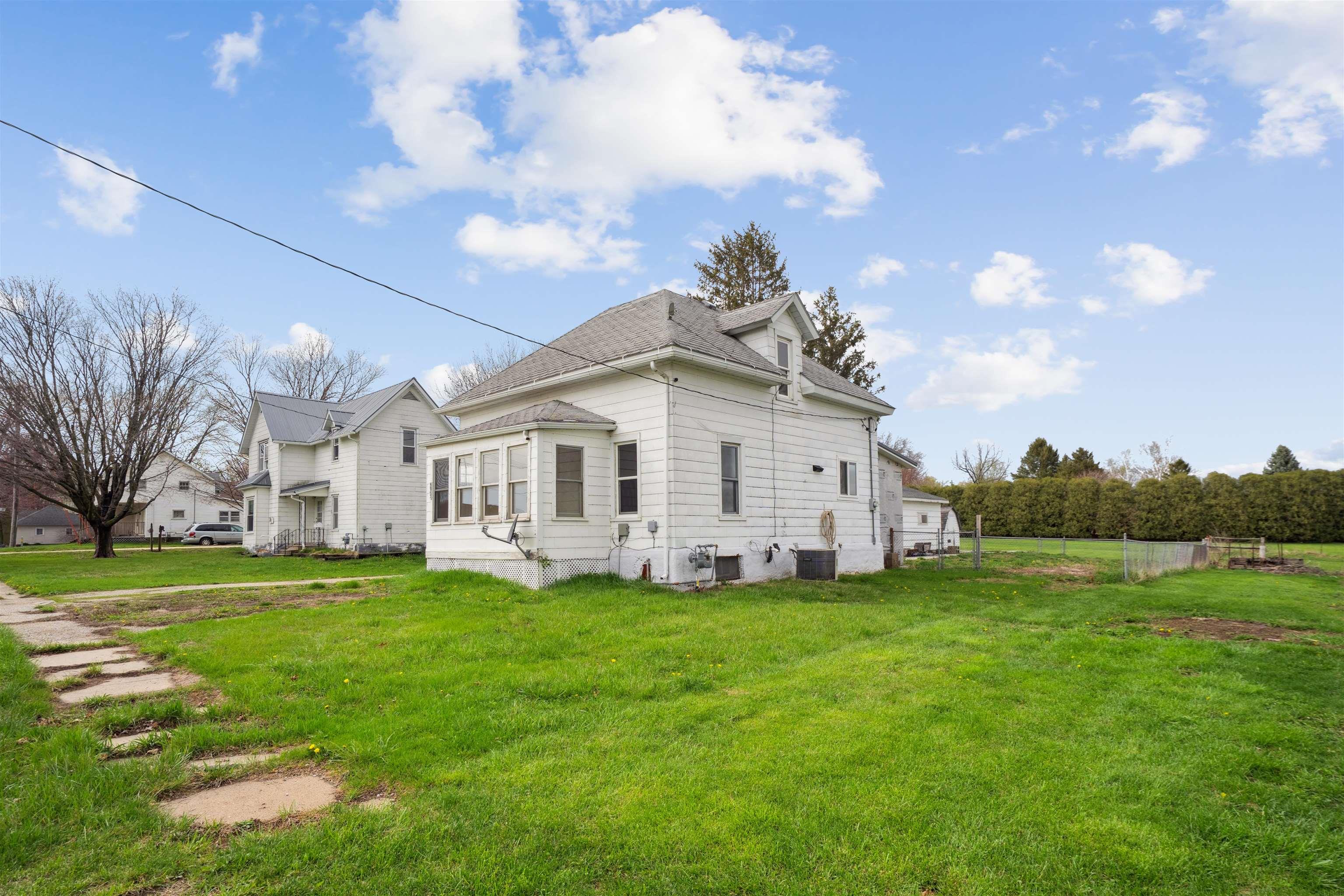 225 E. Monroe Street